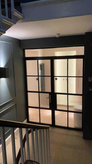 Luxury Georgian Apartment - 5 Minute Walk To Spa 바스 외부 사진
